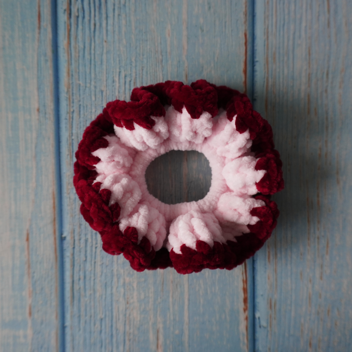 Pink, red and orange hues crochet scrunchies