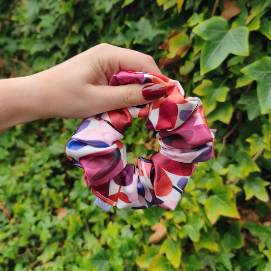 Elegante bladhaar scrunchie