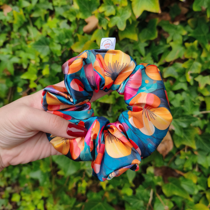 Elegante bloemen haar scrunchie