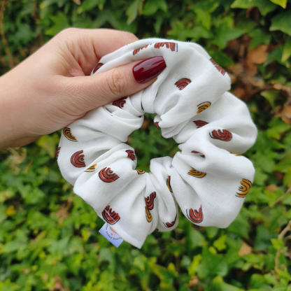 Boho regenboog scrunchie