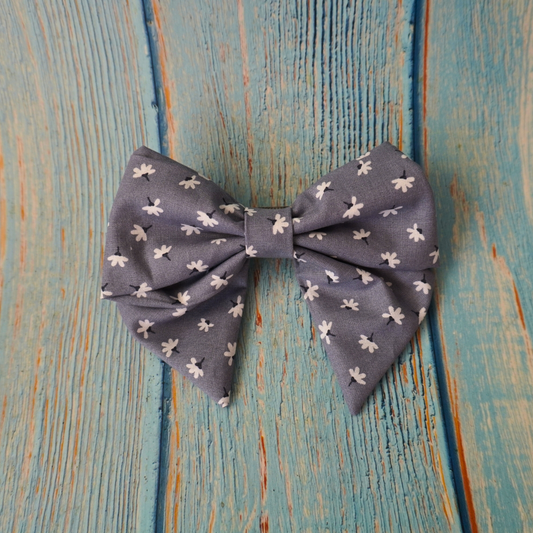 Grey bow with white small flowers
