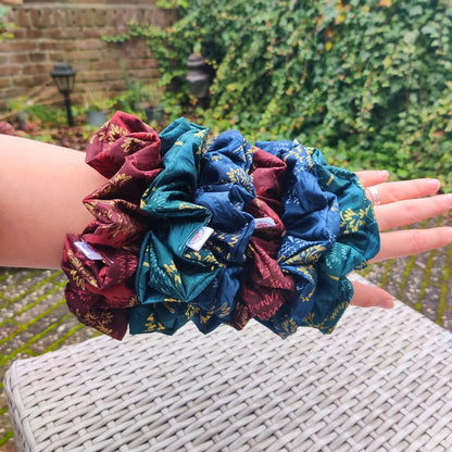 Christmas trees cotton scrunchie, Large scrunchie, Oversized boho chic scrunchie, winter hair care hairband, ponytail hair tie, festive