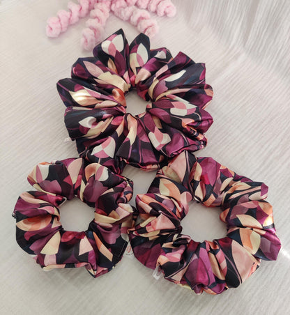 Elegant leaf hair scrunchie, Stylish hair accessory, Fashionable colorful hair wrap, cute hairband, Hair wrap, Ponytail hair tie