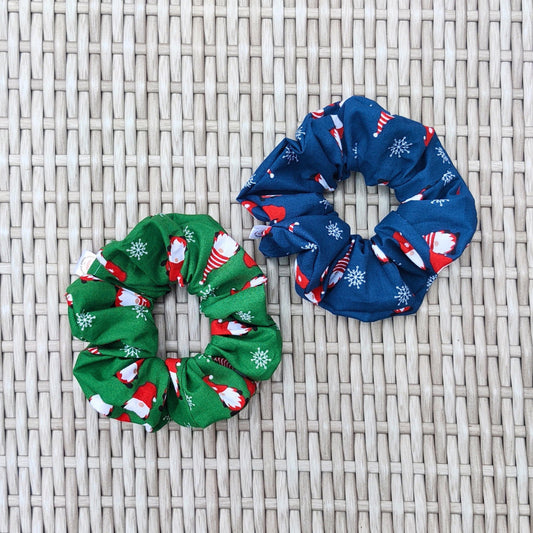 Christmas cotton scrunchie, Large gnome scrunchie, Oversized boho chic scrunchie, winter hair care hairband, ponytail hair tie, festive wear