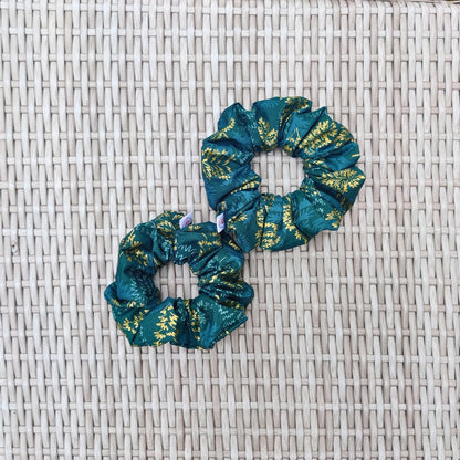 Christmas trees cotton scrunchie, Large scrunchie, Oversized boho chic scrunchie, winter hair care hairband, ponytail hair tie, festive