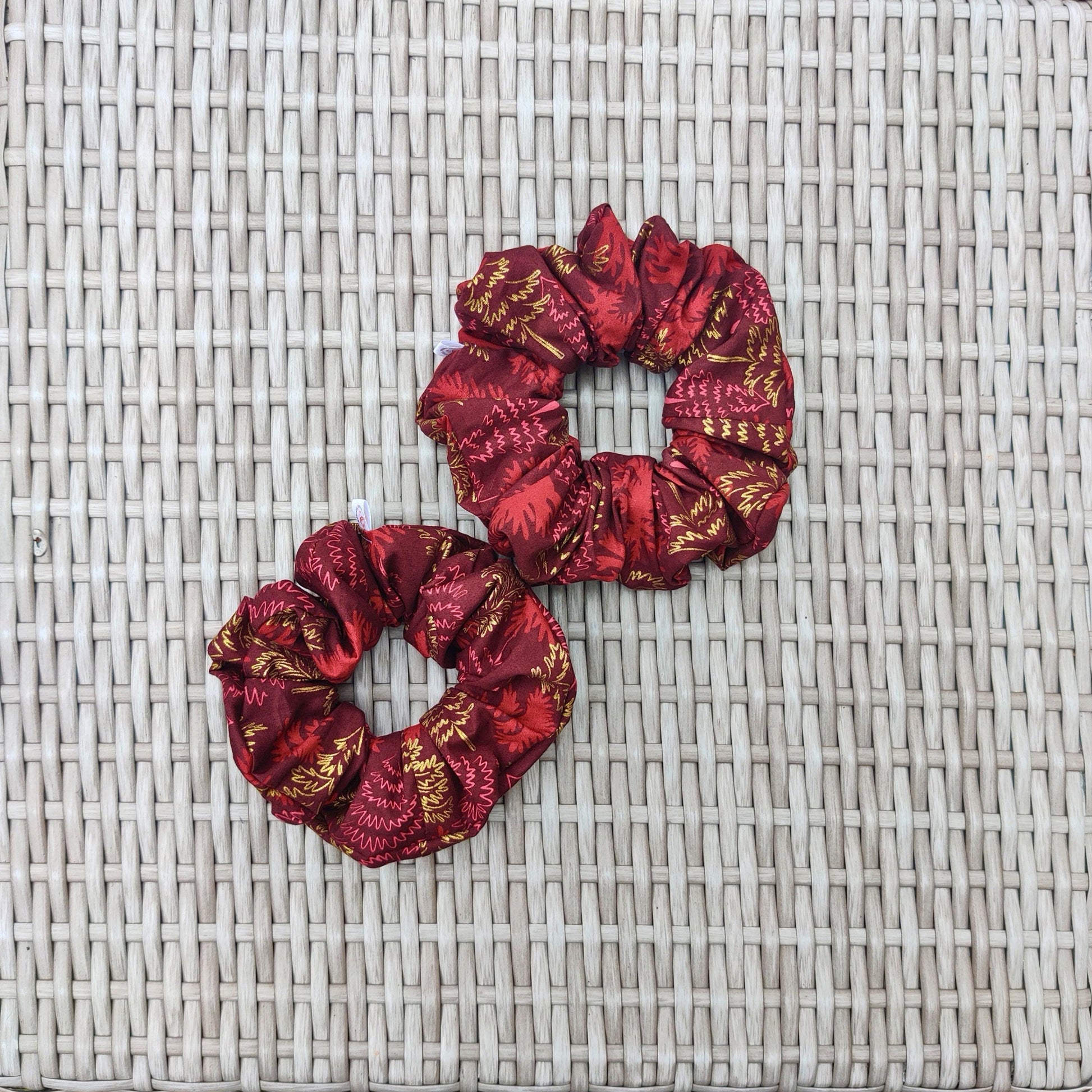 Christmas trees cotton scrunchie, Large scrunchie, Oversized boho chic scrunchie, winter hair care hairband, ponytail hair tie, festive