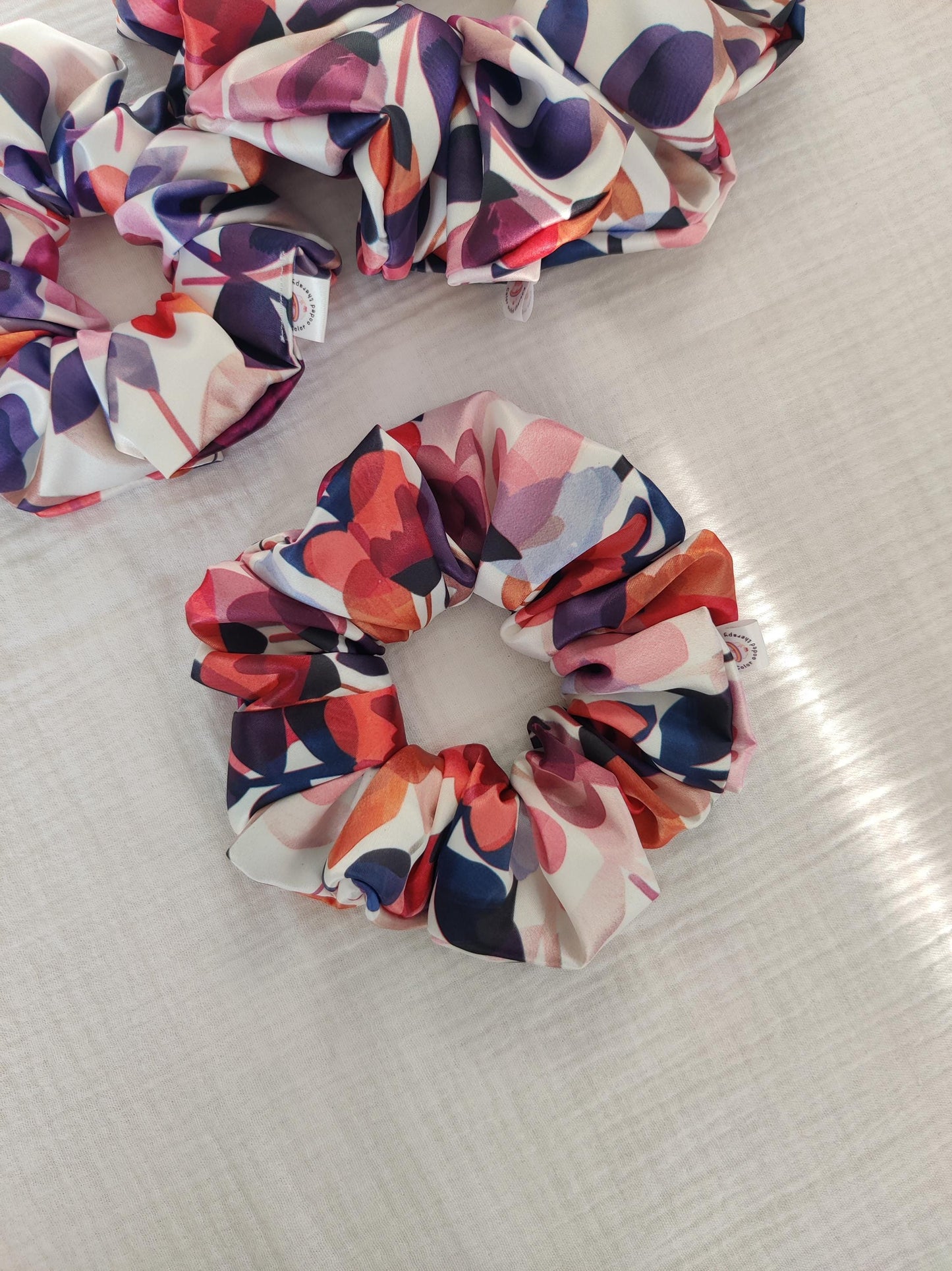 Elegant leaf hair scrunchie, Stylish hair accessory, Fashionable colorful hair wrap, cute hairband, Hair wrap, Ponytail hair tie