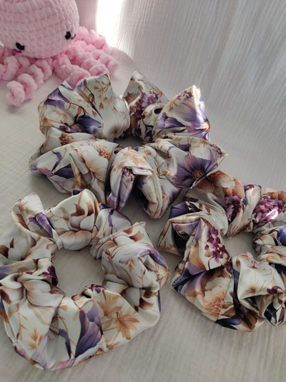 Elegant flower hair scrunchie, Stylish hair accessory, Fashionable colorful hair wrap, cute hairband, Hair wrap, Ponytail hair tie