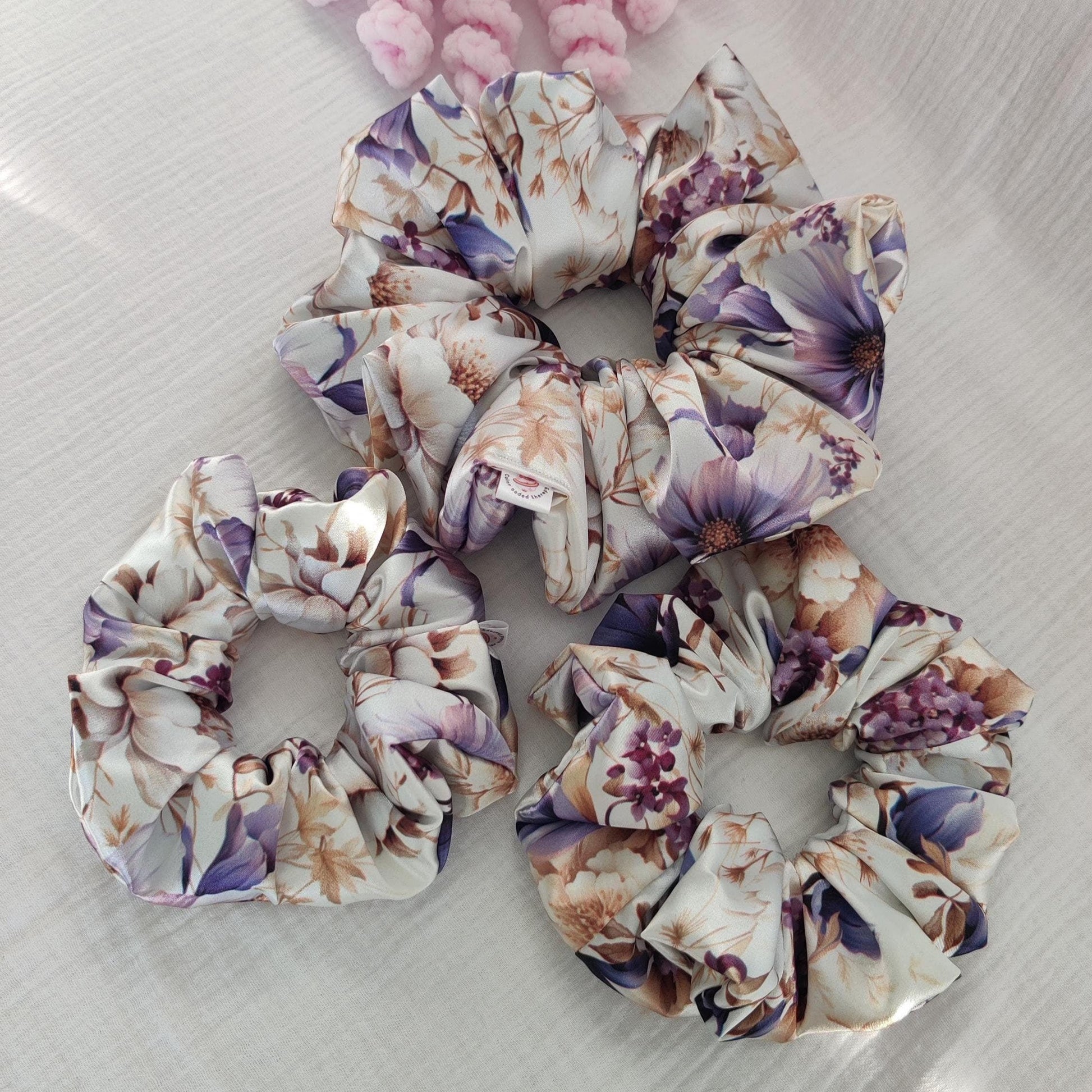 Elegant flower hair scrunchie, Stylish hair accessory, Fashionable colorful hair wrap, cute hairband, Hair wrap, Ponytail hair tie