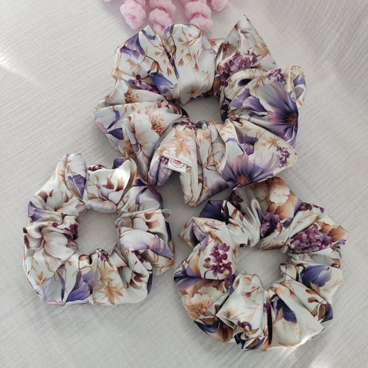 Elegant flower hair scrunchie, Stylish hair accessory, Fashionable colorful hair wrap, cute hairband, Hair wrap, Ponytail hair tie