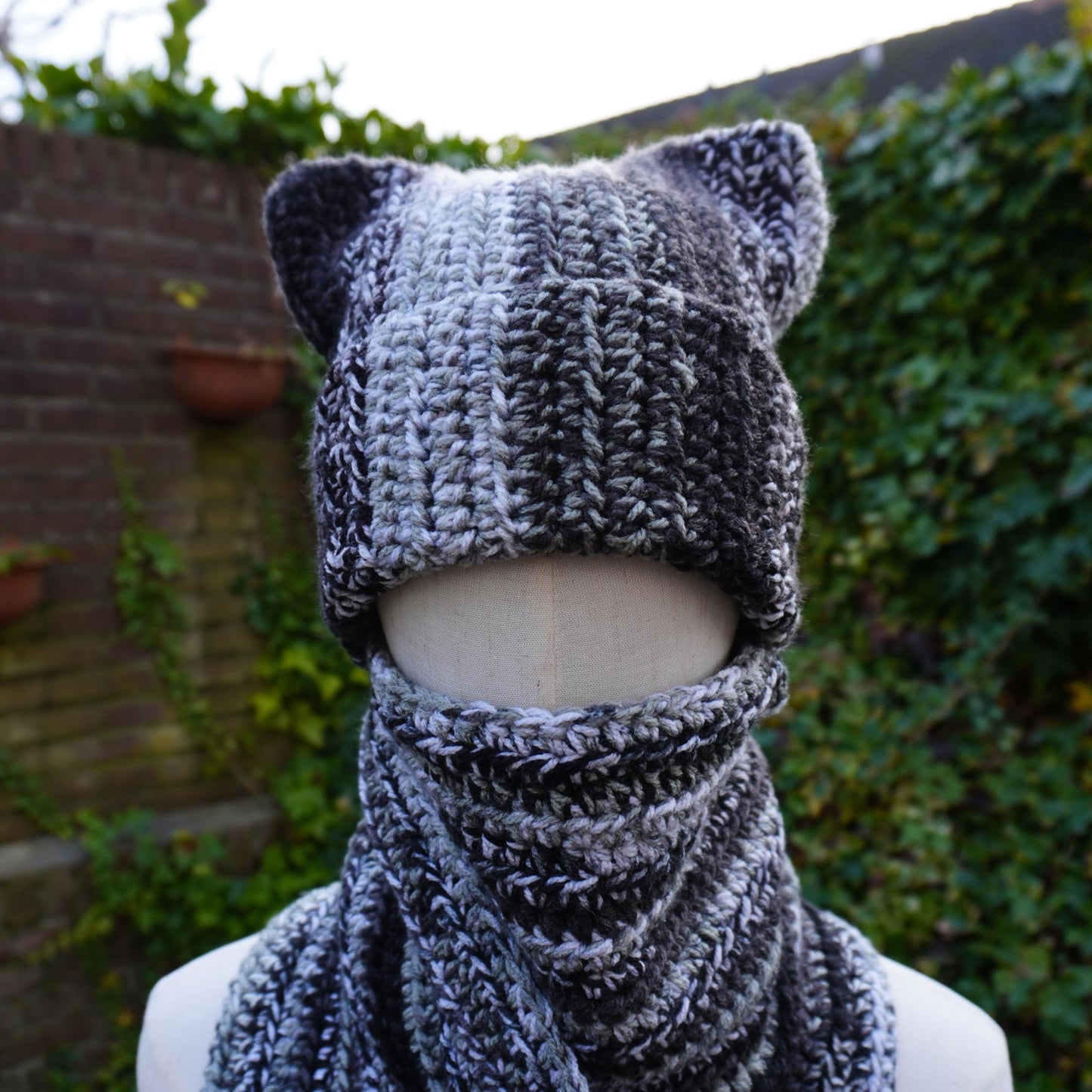 Black/White Cat Ear Beanie and Scarf Set