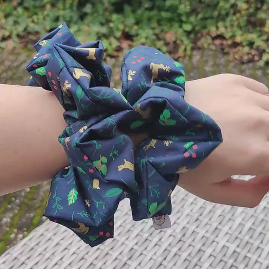 Christmas cotton scrunchie, Large reindeer scrunchie, Oversized boho chic scrunchie, winter hair care hairband, ponytail hair tie, festive