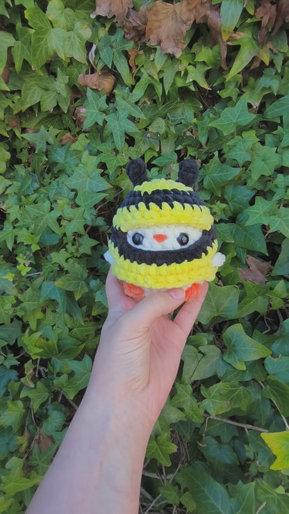 Chicken cosplaying bumblebee